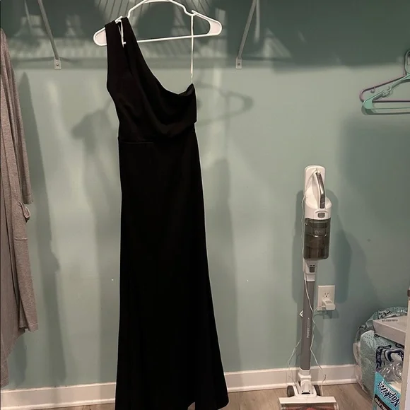 Lulus Elegant Black One-Shoulder Dress